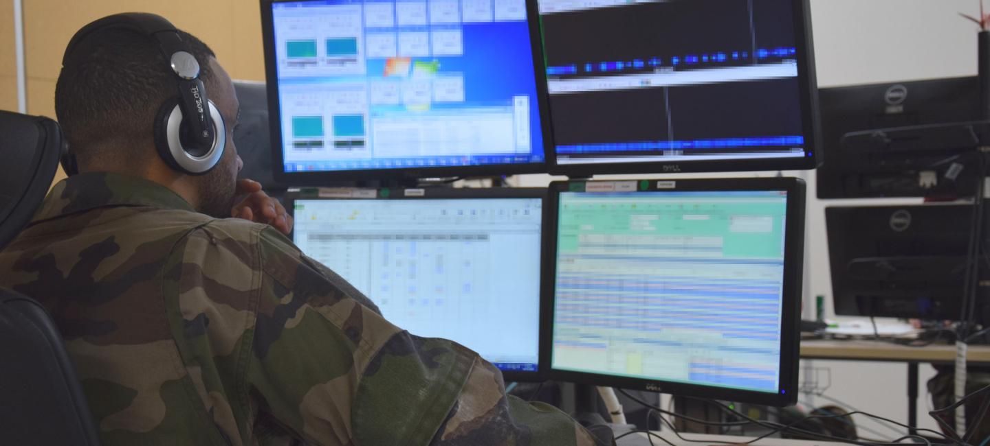 Régiments de l'armée de Terre - 44e Régiment de transmissions