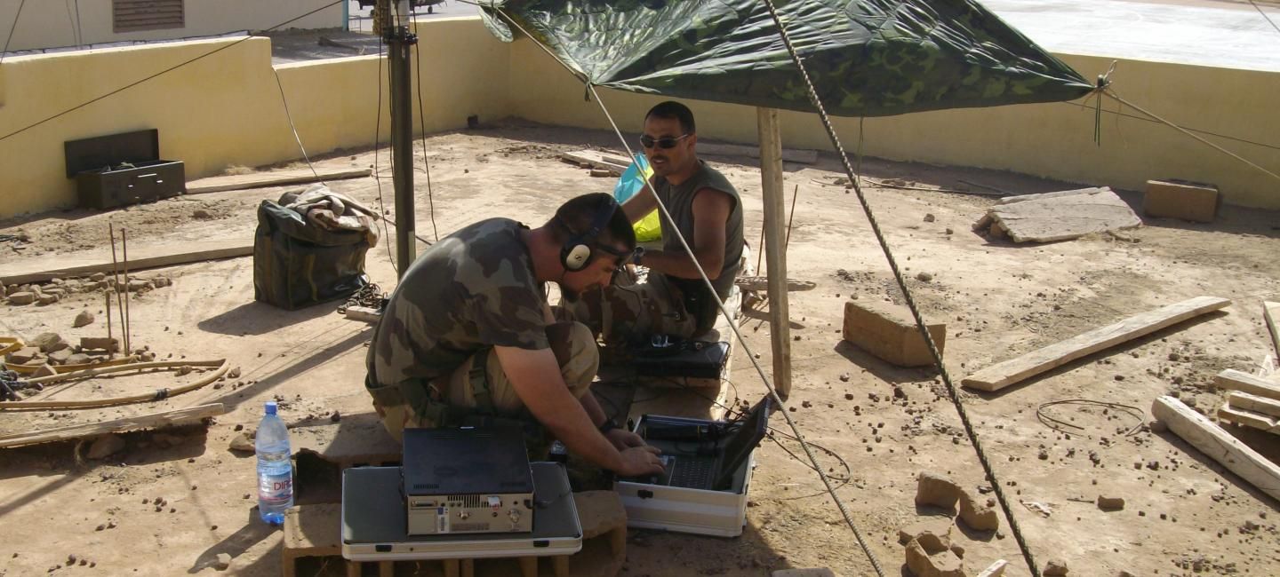 Régiments de l'armée de Terre - 44e Régiment de transmissions