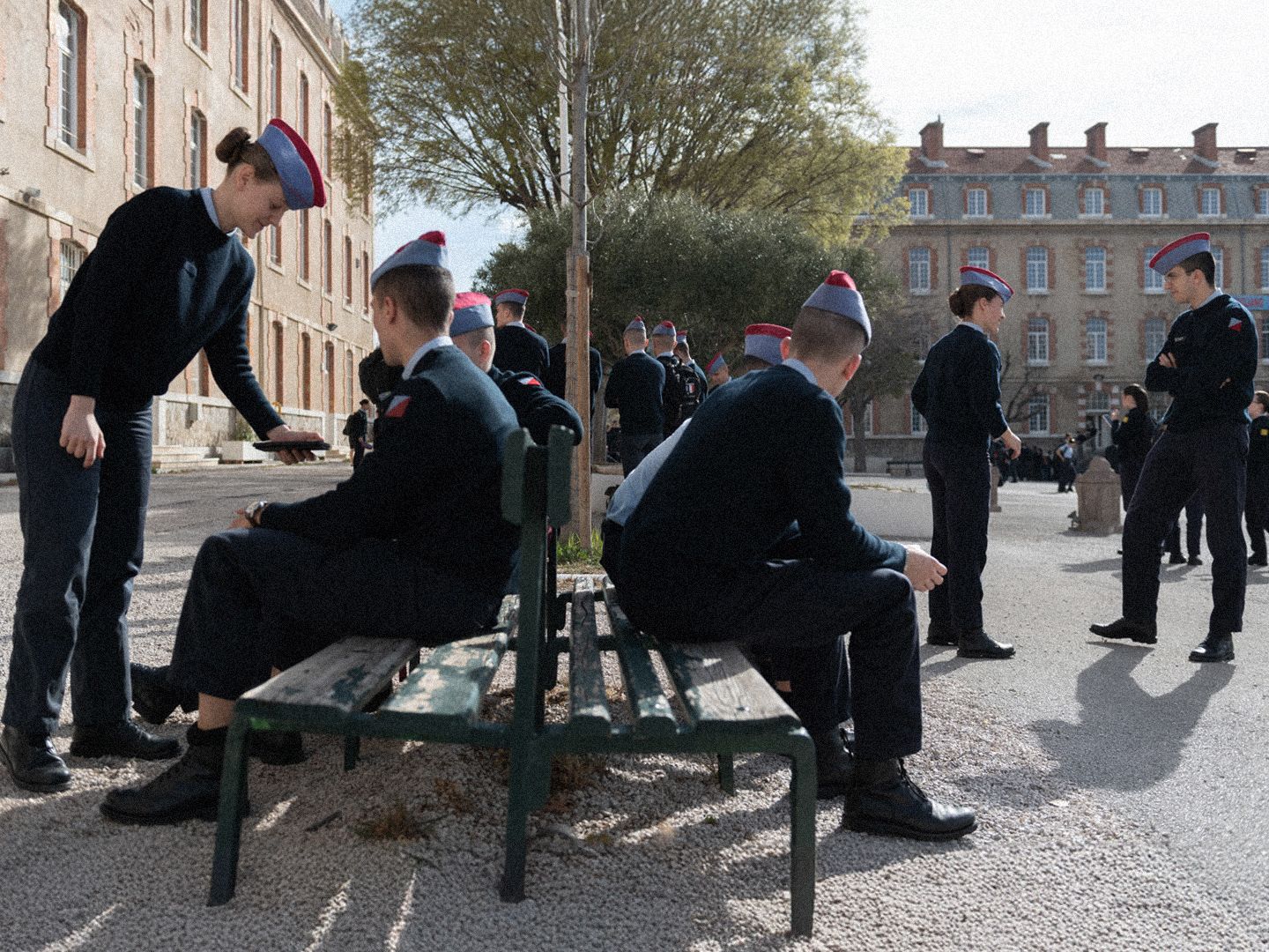 Lycée Militaire d'Aix-en-Provence : cours de récréation