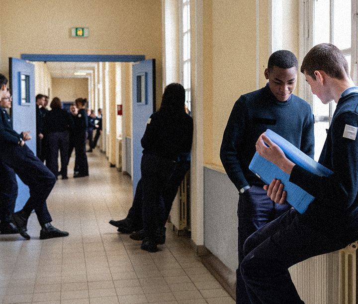 Lycée Militaire de Saint-Cyr-L'École : intérieur du lycée