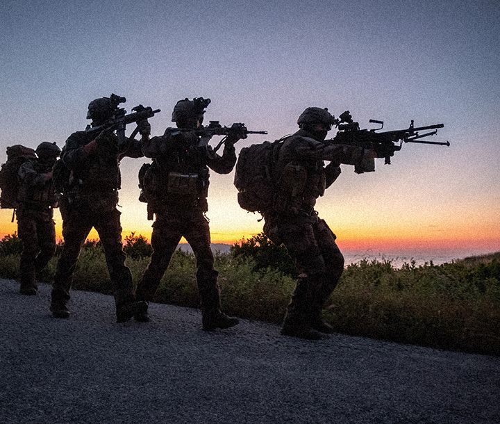 Armée de Terre : Période militaire supérieure