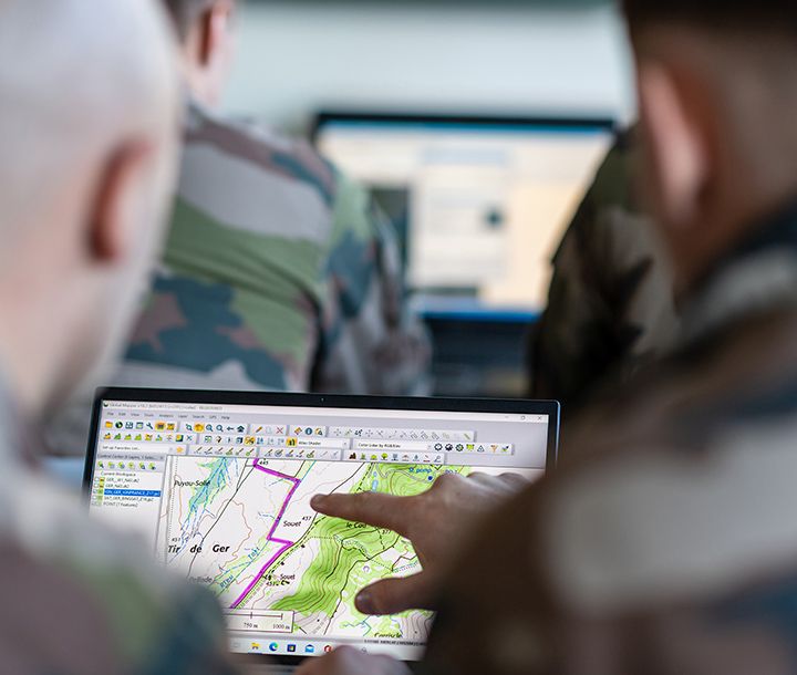 Spécialité armée de Terre : Analyste images domaine Renseignement