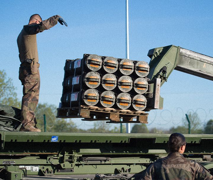Spécialité armée de Terre : CHEF DE GROUPE APPROVISIONNEMENT domaine Logistique et Transports  