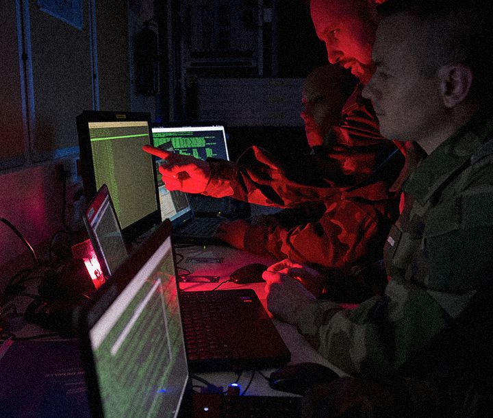 Bac pro cybersécurité, informatique et réseaux, électronique : surveiller et protéger