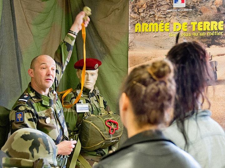 Journée Défense et Citoyenneté : intervenant militaire