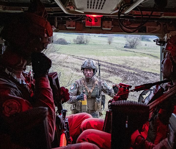 Spécialité armée de Terre : OFFICIER SOUS CONTRAT D'ENCADREMENT GÉNIE DE COMBAT & BTP domaine Génie de combat, BTP et NRBC  