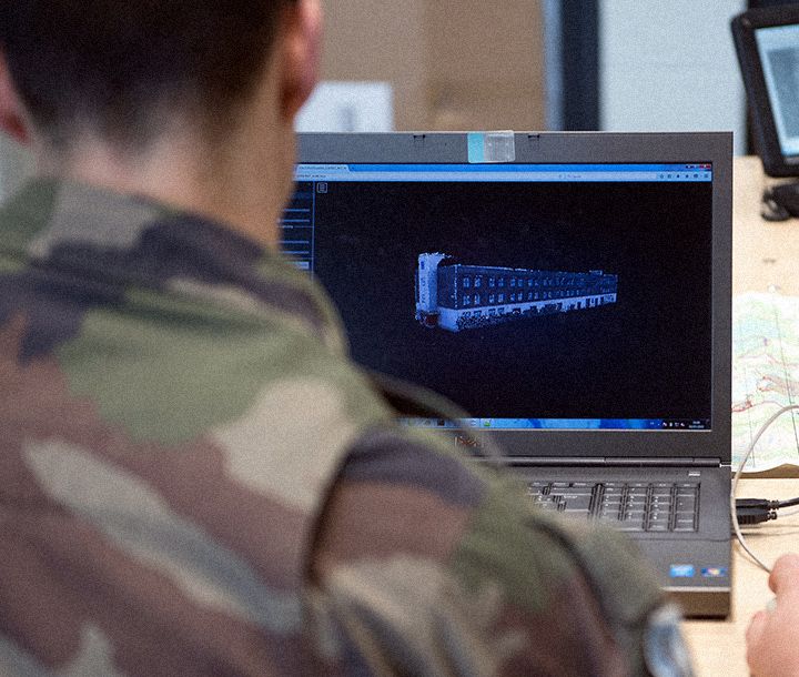 Spécialité armée de Terre : Spécialiste génie des infrastructures horizontales et verticales domaine Génie de combat, BTP et NRBC  
