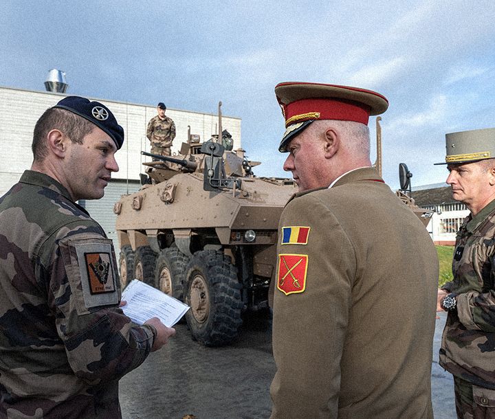 Spécialité armée de Terre : Spécialiste linguiste domaine Enseignement, recherche et musique 